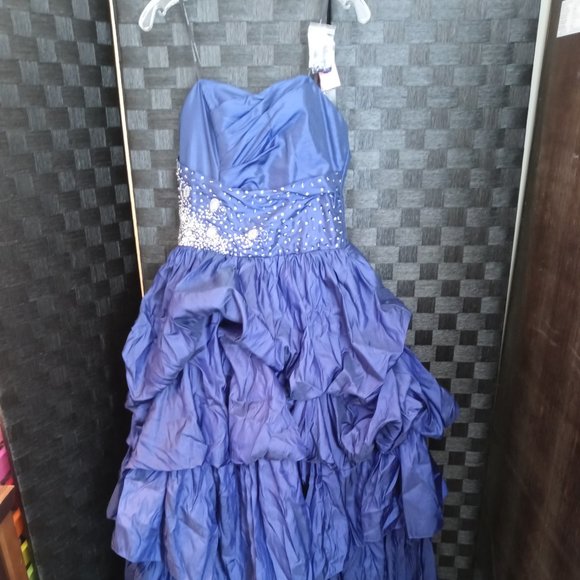 *70% OFF* Size Small Blue Ballgown - Picture 1 of 5